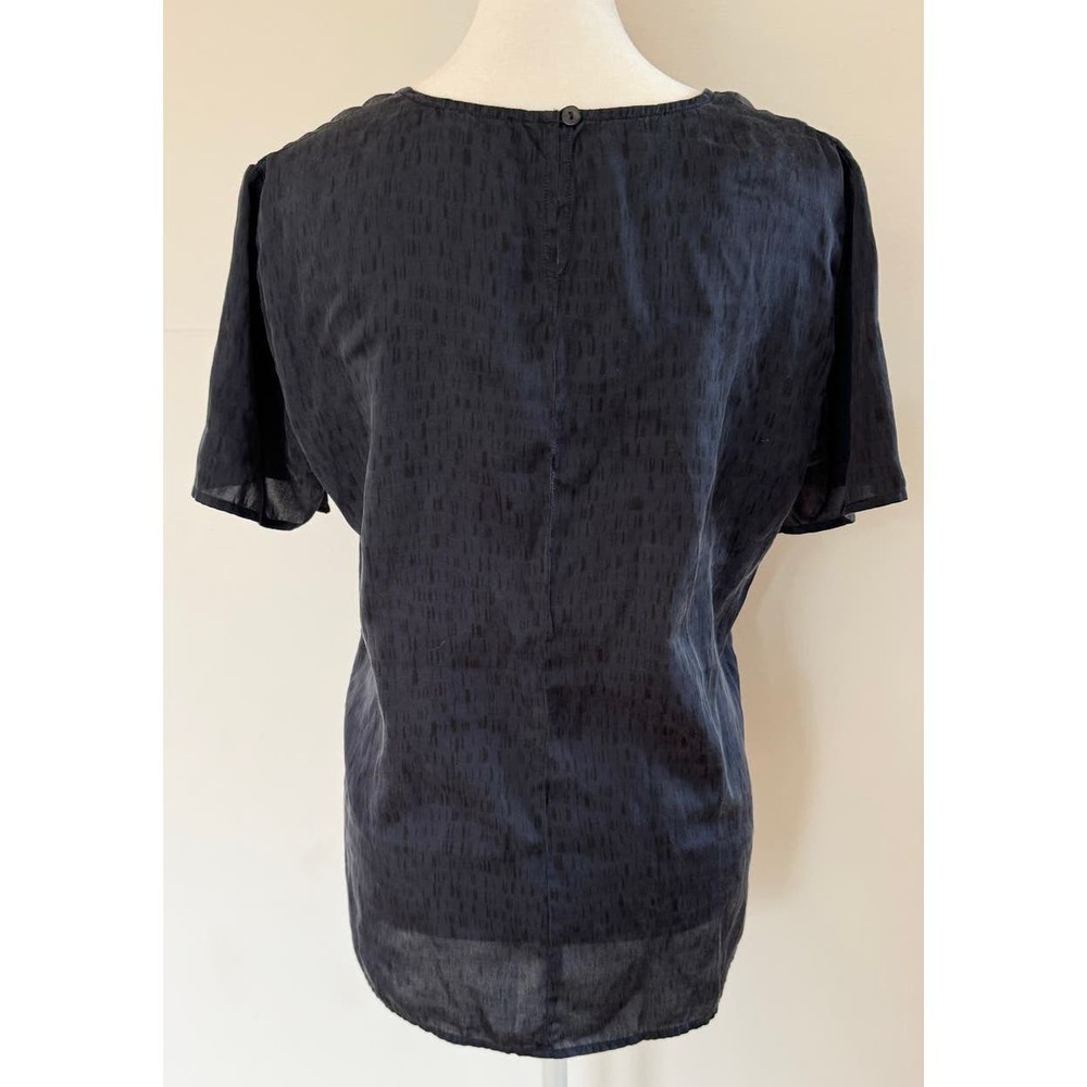 Eileen Fisher Silk & Organic Cotton Blouse Size SP (printed shortsleeve) - Picture 4 of 6